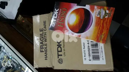 Cassette video vhs 180 empty new 03032462