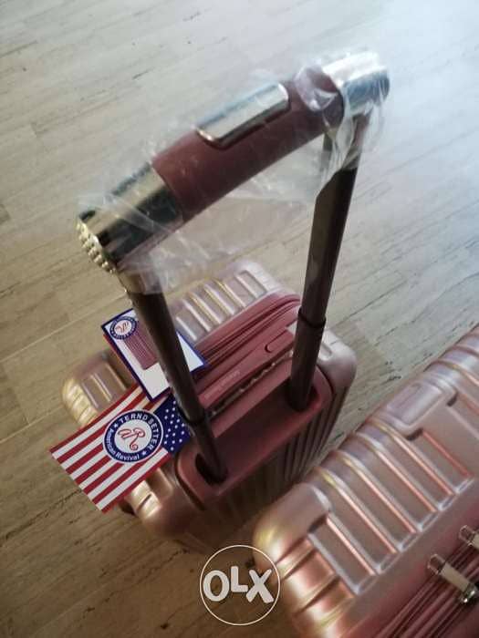ONLY 1 set left American Revival 76-969O37 1