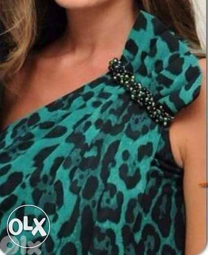 Dress, short, green and black. 1