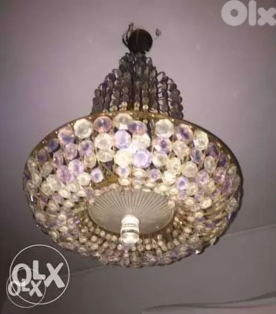 chandelier crystal ثريّا ثمينة من الكريستال والنحاس القديم chandelier crystal ثريّا ثمينة من الكريستال والنحاس القديم