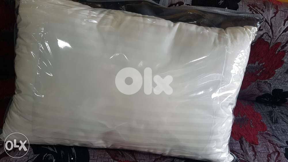 Pillows 0