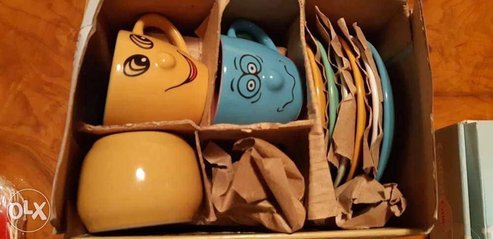 Coffee set smiley faces 1