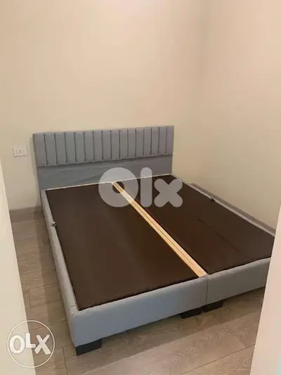 تخت منجد مميز