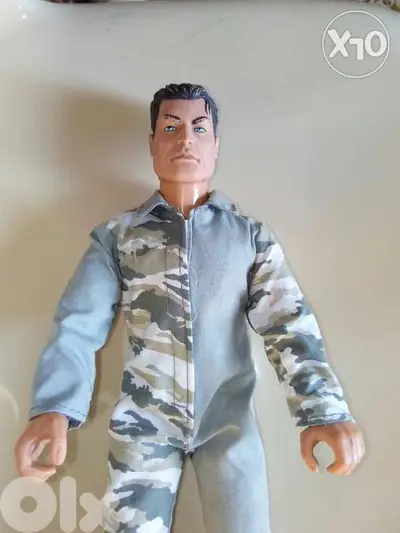 GI JOE -HASBRO MAN great doll articulated joints body+print overol=20$