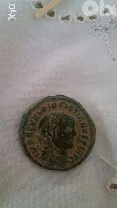 Roma Coin for Emperor Diocletian year 285 Ad