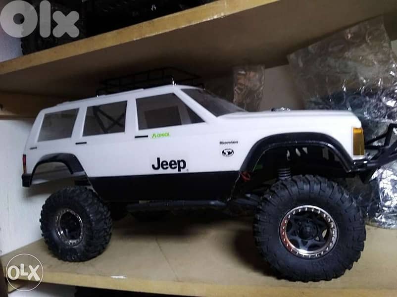 Rc axial crawler 1