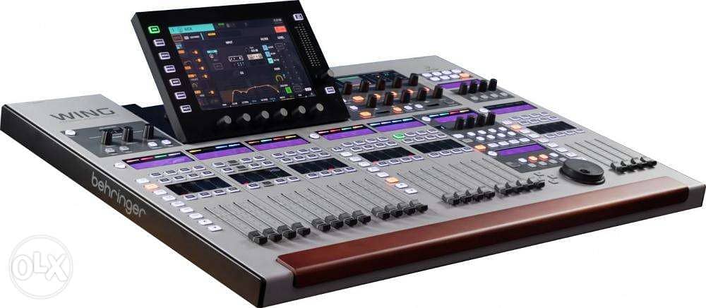Behringer Wing , 48-Channel, 28-Bus Full Stereo Digital Mixing Console 0