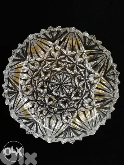Crystal plate
