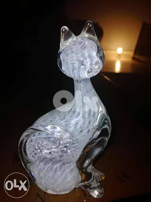 Crystal cat statue 1