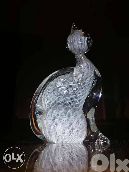 Crystal cat statue 4