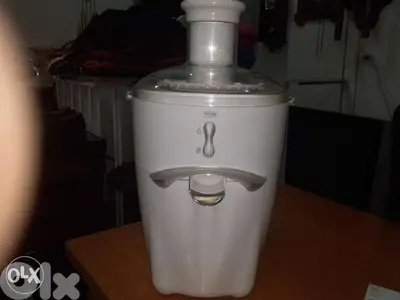 عصارة تفاح وجزر المانية