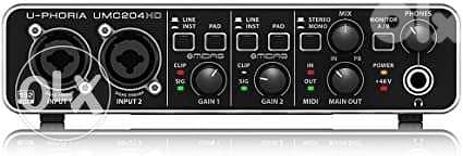 Behringer U-Phoria UMC204HD USB Audio Interface with Midi I/O 2