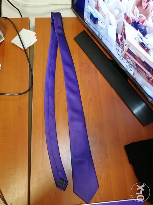 Neuchatel silk purpule tie 2
