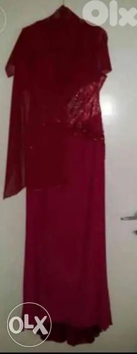 فستان سهرة لون خمري