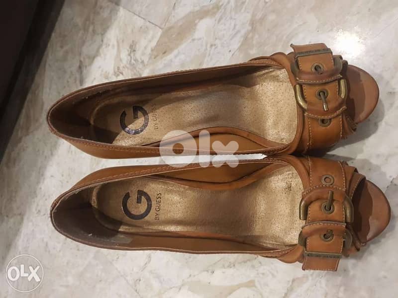 Guess shoes 0
