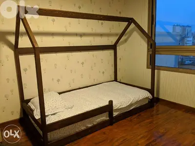 Designed Baby bed king size تخت أطفال حجم كبير