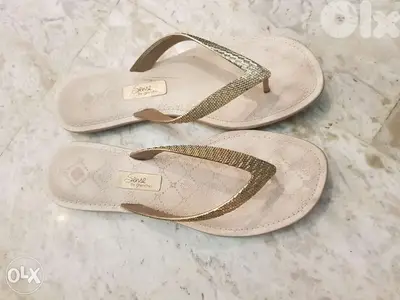 Slippers size 40
