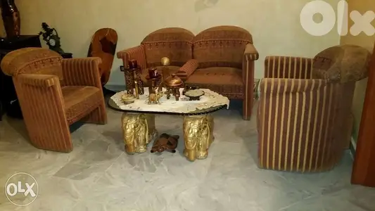 Sitting room elephent witch table originale
