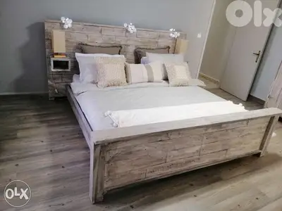 Vintage bed old style queen size تخت مجوز حسب الطلب