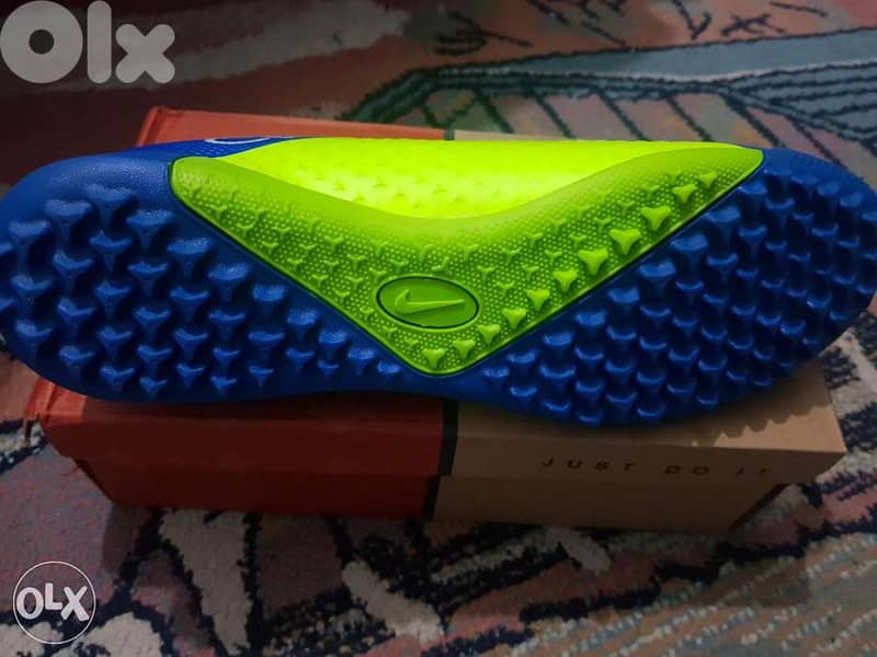 Football shoes size 45 2