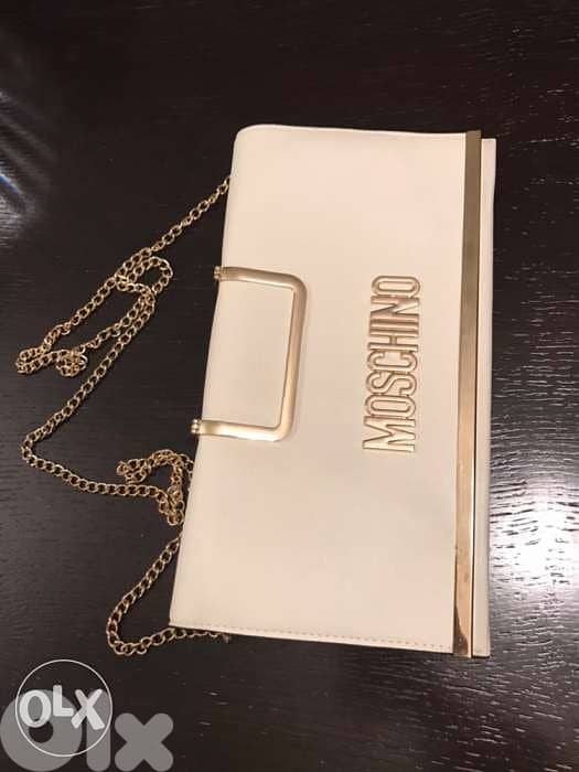 copy A moschino bag off white and gold 1