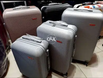 Polycarbonate Swiss Suitcase set 76-969O37