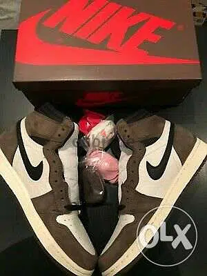 Nike Air Jordan Cactus Jack brown 76-969O37