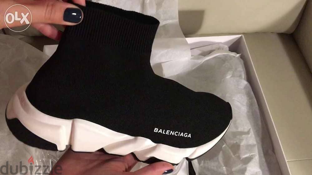 Balenciaga Speed 76-969O37 0