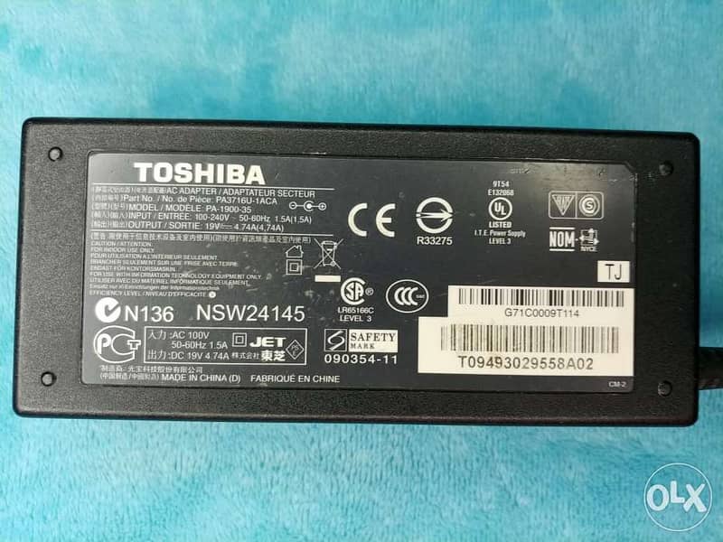Toshiba charger 1