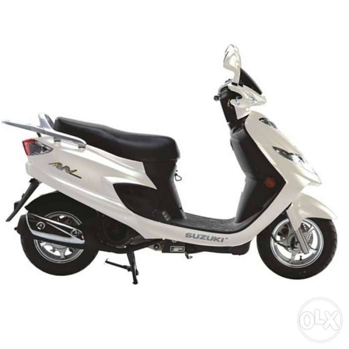 suzuki AN 125cc 0klm dealer warranty 0