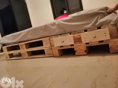 تخت مجوز مع ٣ جوارير طبالي خشي wood creative palett bed with 3 trays