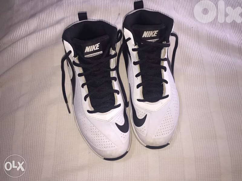 Nike basketball shoes original 1