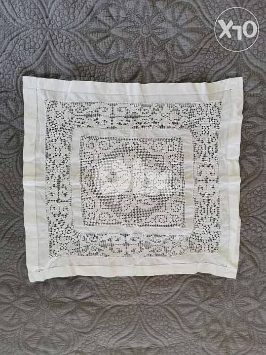 Table cover crochet 0