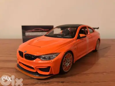 diecast bmw m4 orange 1/24
