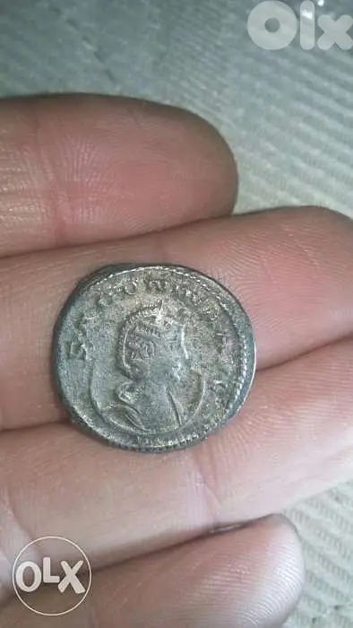 Silver Roman Coin for Queen Corenlia Salonina year 268 AD