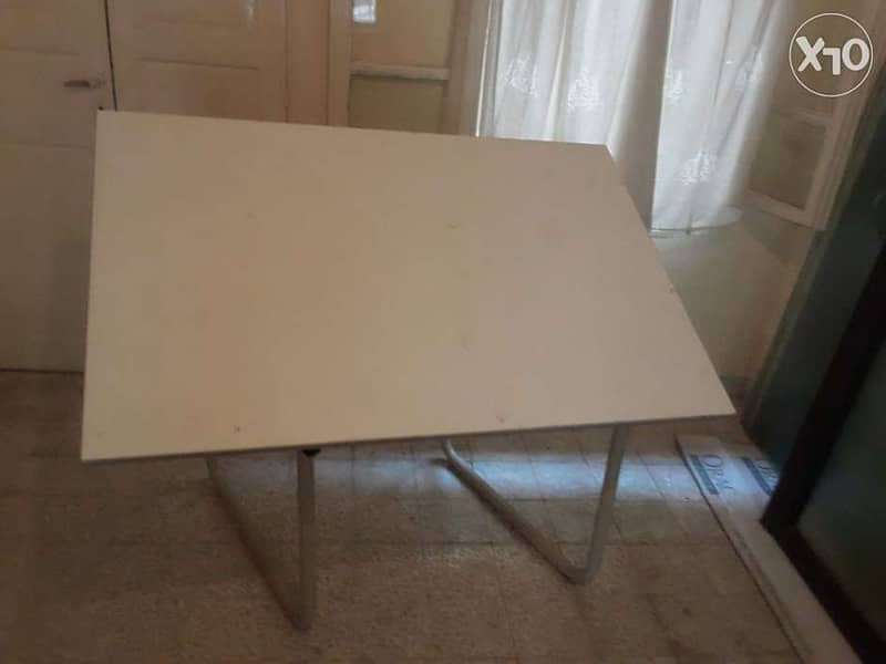 Architecture table 0