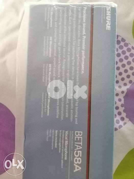 Shure beta 58A microphone 0