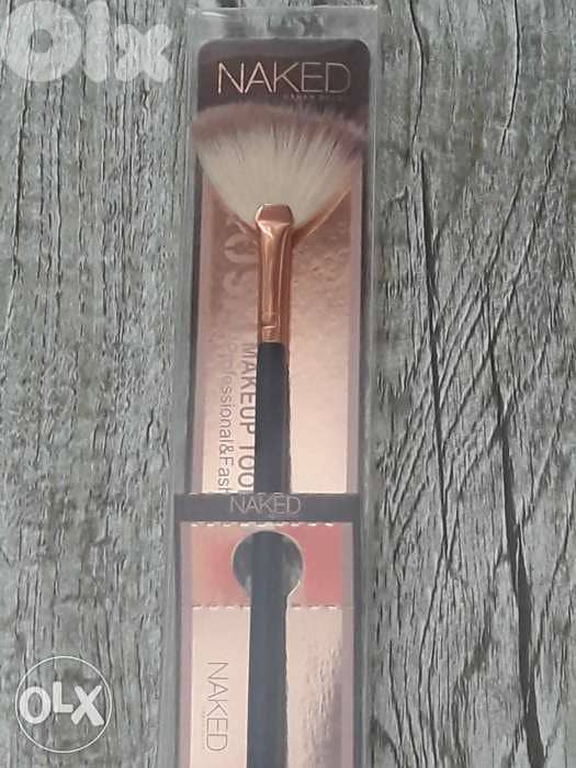 Naked Brand Professional highlight brush 0