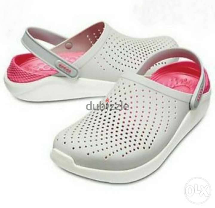 Feminine crocs 0