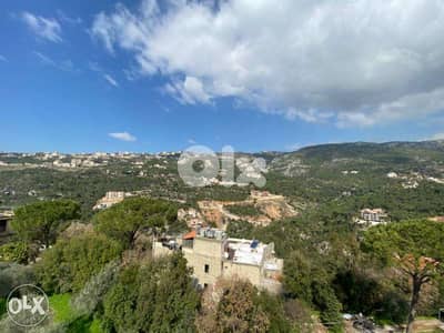 1060 Sqm |whole building for sale in Baabdat / Dlayibeh |Mountain view