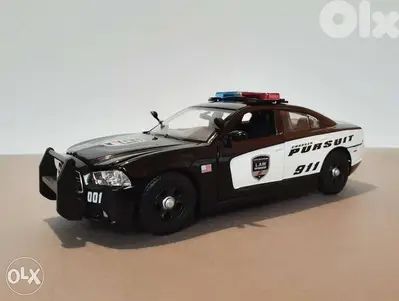 Dodge Charger 911 Pursuit diecast car model 1:24
