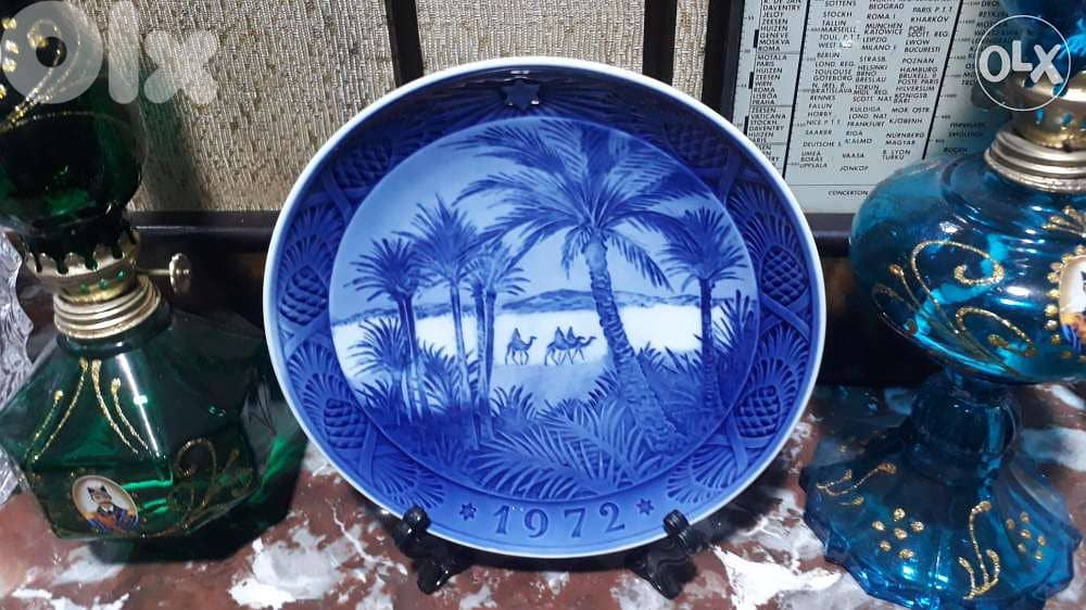 Antique 0