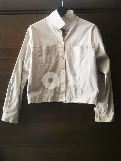 scenic button shirt