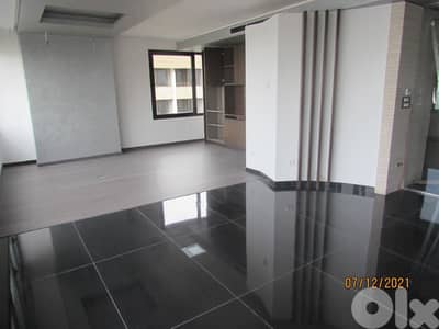 Office for sale in Zalka | 165 Sqm | للبيع مكتب في الزلقا