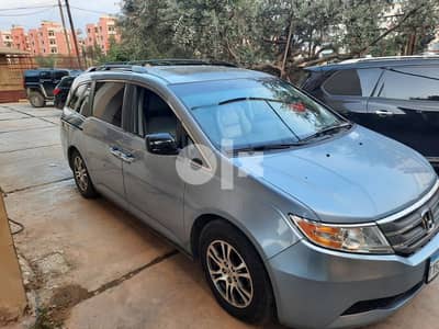 HONDA ODYSSEY 2011 E-XL LOW MILAGE HONDA ODYSSEY 2011 E-XL LOW MILAGE