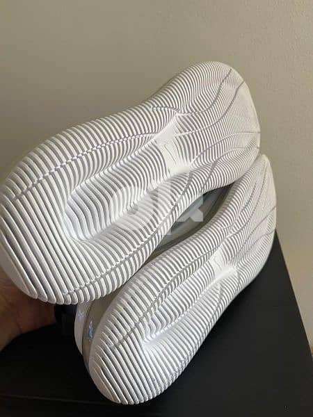 60% OFF Nike Air Max 720 Waves 76-969O37 2
