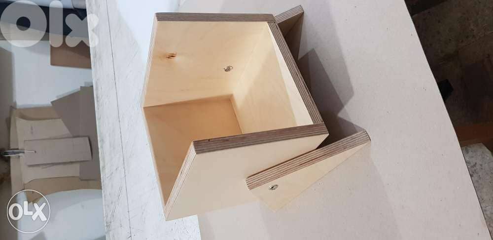 علبة للكتب 2