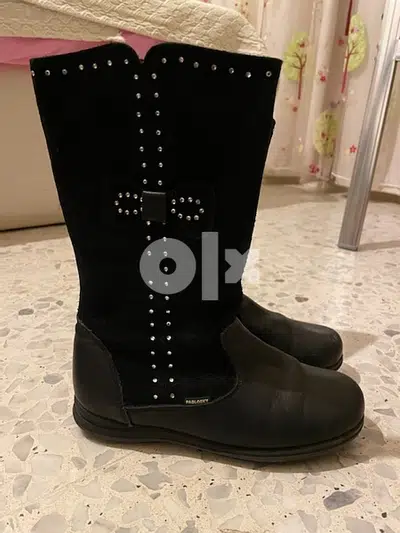 shoes size 33