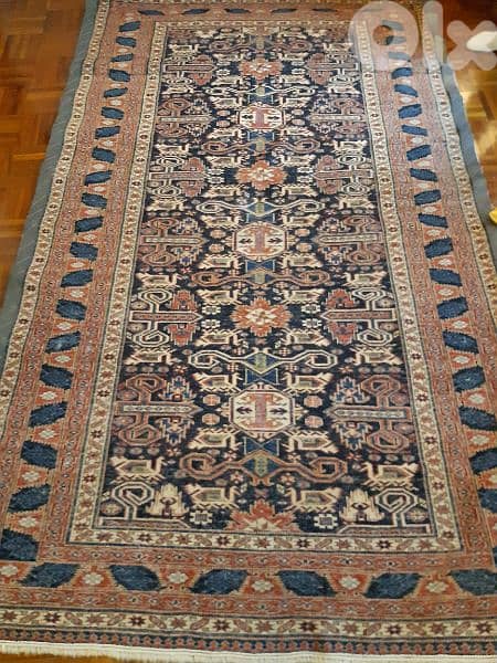 paire of carpet 2