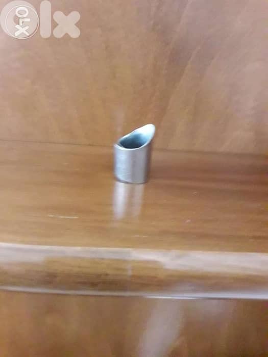 Finger pick 0